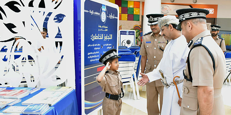 بالصور: فعاليات أسبوع المرور الخليجي في محافظات سلطنة عُمان